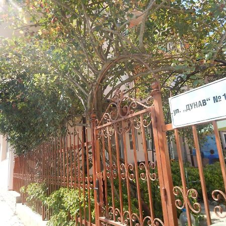 רבדה Dunav Str. מראה חיצוני תמונה