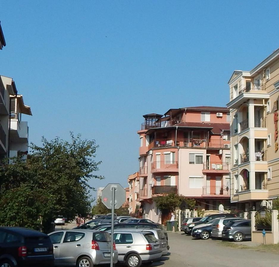 רבדה Dunav Str. מראה חיצוני תמונה